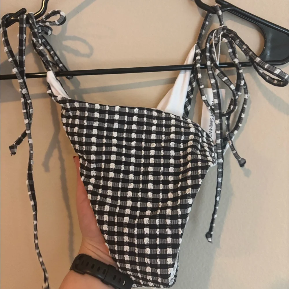 Nessy Swimwear Gingham Tie Bottoms size L